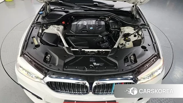 BMW 5 Series (G30) id 3558043 из Кореи 16