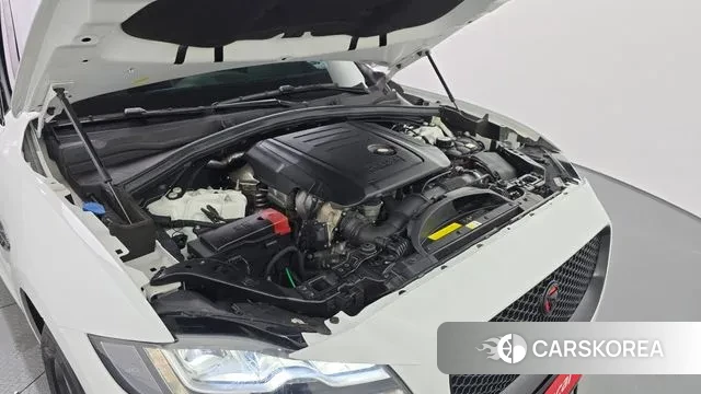 Jaguar F-PACE id 3095652 из Кореи 16