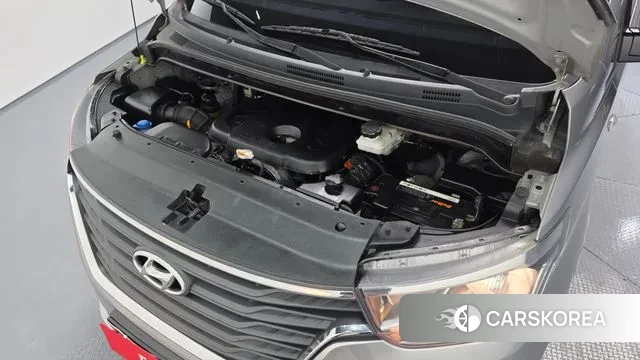 Hyundai The New Grand Starex id 3761133 из Кореи 16