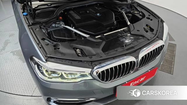 BMW 5 Series (G30) id 4742104 из Кореи 16