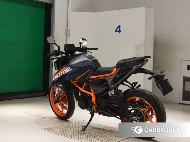 KTM 390 DUKE id 4320483 из Японии 6