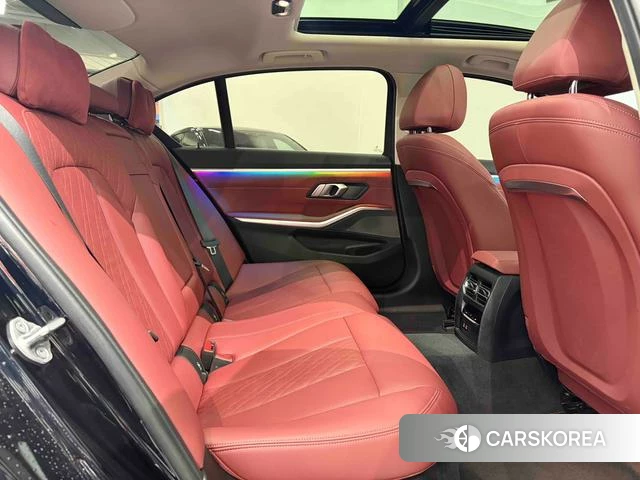 BMW 3 series id 4333472 из Китая 18