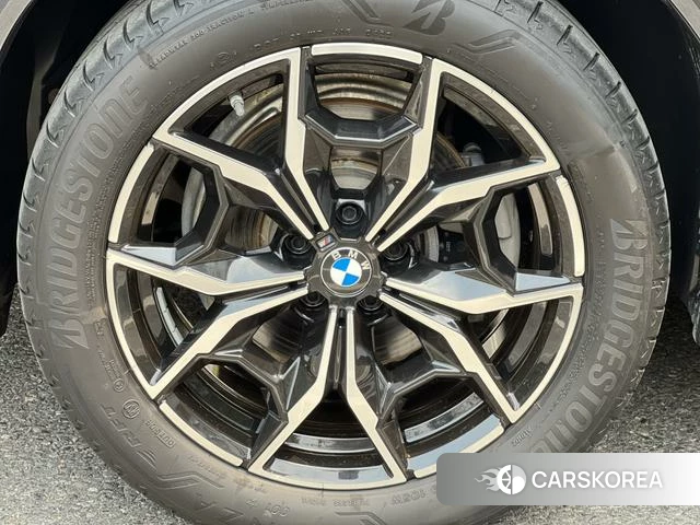 BMW X3 id 4380646 из Китая 12