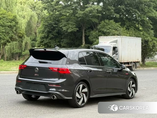 Volkswagen Golf GTI id 4290906 из Китая 10