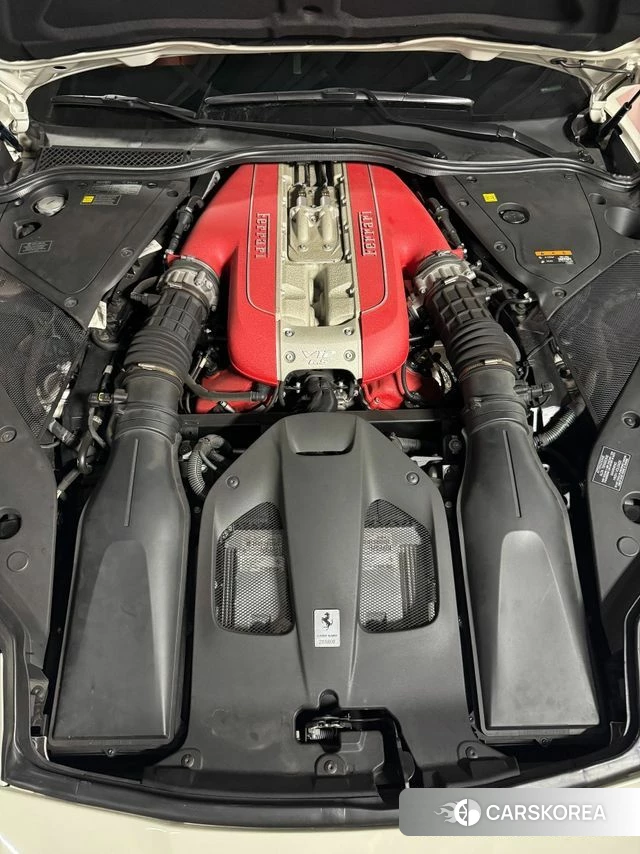 Ferrari 812 Superfast id 4389966 из Кореи 15