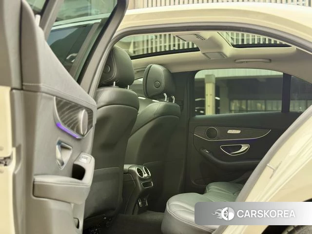 Mercedes-Benz Class C id 4264677 из Китая 13