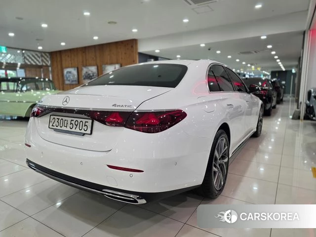 Mercedes-Benz E-Class W214 id 4749114 из Кореи 10