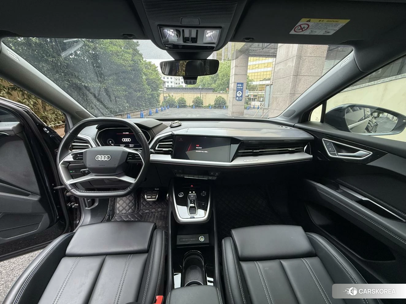 Audi Q4 e-tron 2023 Темно-серый из Китая, фото 6