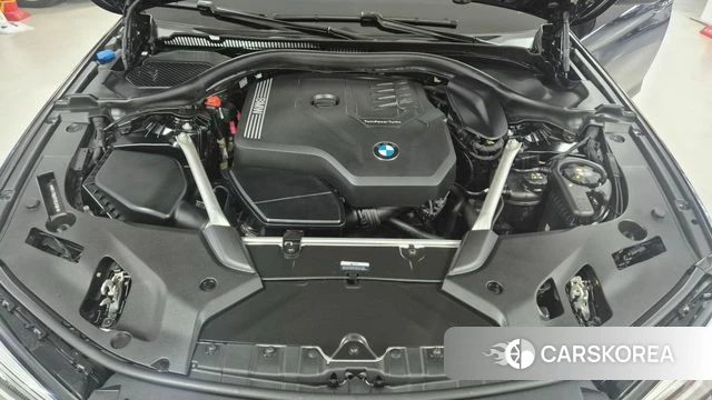 BMW 5 Series (G30) id 4388528 из Кореи 16