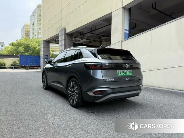 Volkswagen ID.4 X 2023 Темно-серый из Китая, фото 6