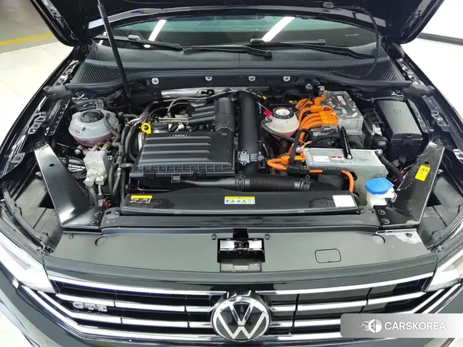 Volkswagen Magotan id 4545810 из Китая 12