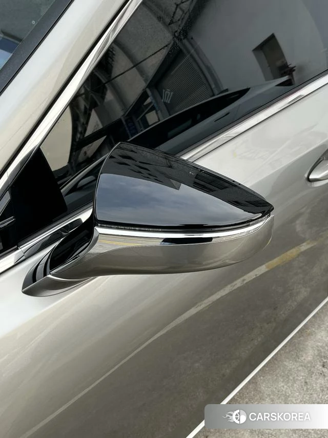 Lexus ES id 4279402 из Китая 25