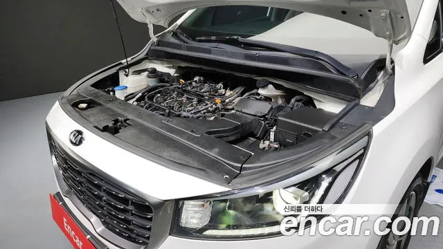 Kia The New Carnival id 2716451 из Кореи 16