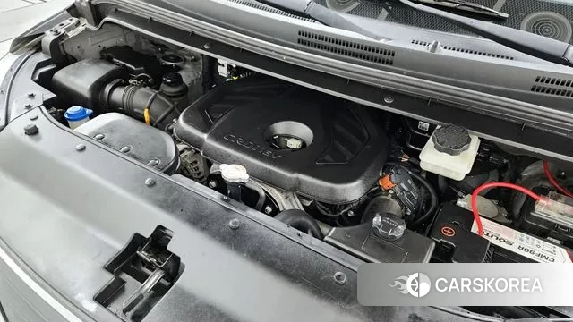 Hyundai The New Grand Starex id 3039281 из Кореи 16