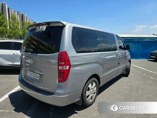 Hyundai The New Grand Starex id 4677668 из Кореи 10