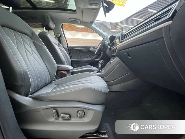Volkswagen Tiguan L id 4264952 из Китая 19