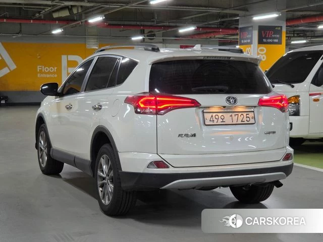 Toyota RAV4 id 4465494 из Кореи 16