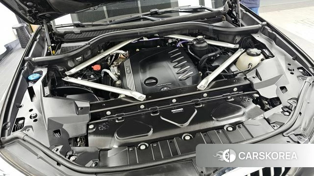 BMW X5 (G05) id 3826949 из Кореи 17