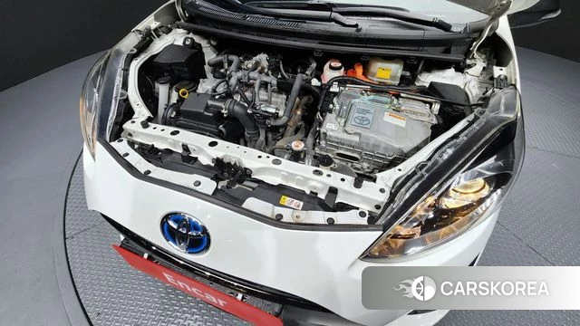 Toyota Prius C id 3912029 из Кореи 16
