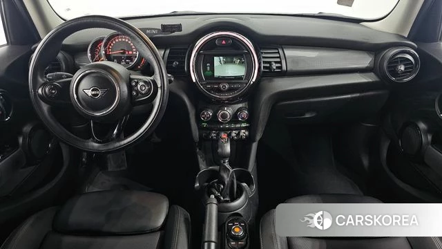 Mini Cooper id 4403050 из Кореи 26