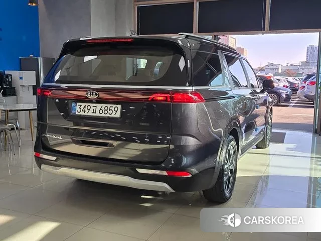 Kia Carnival 4th generation id 3551724 из Кореи 16