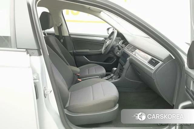 Volkswagen Bora id 4210162 из Китая 20