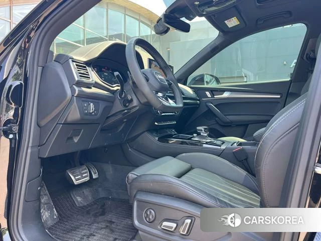 Audi Q5L id 4307099 из Китая 7