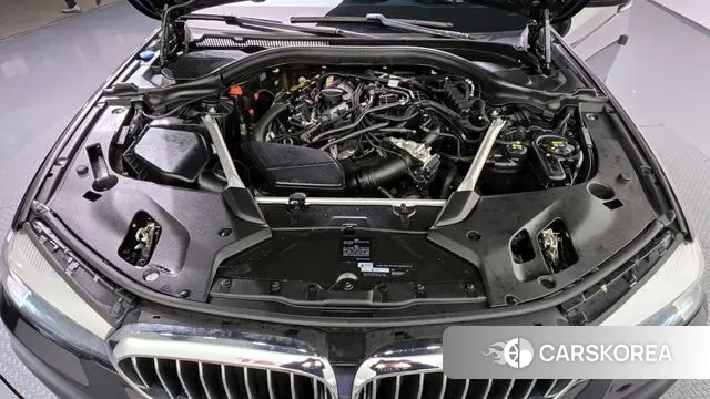 BMW 5 Series (G30) id 3090716 из Кореи 16