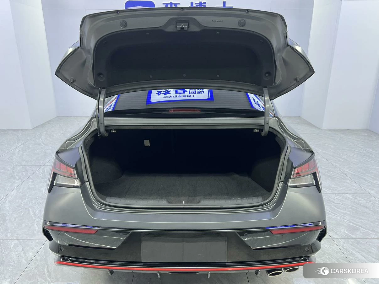 Hyundai Elantra id 4486375 из Китая 20