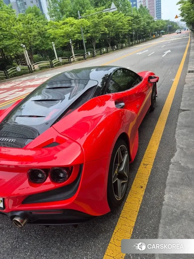 Ferrari F8 Tributo id 3600490 из Кореи 14