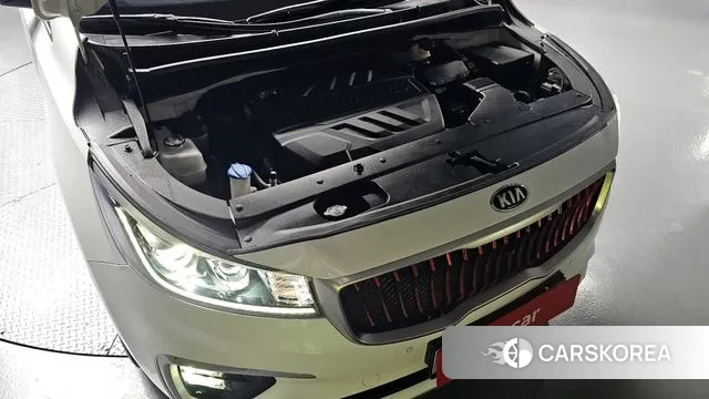 Kia The New Carnival id 3292191 из Кореи 16