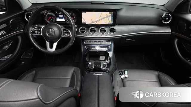 Mercedes-Benz E-Class W213 id 4717649 из Кореи 30