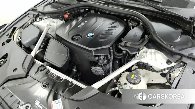 BMW 5 Series (G30) id 4371982 из Кореи 30