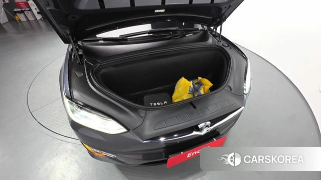 Tesla Model X id 4371685 из Кореи 33