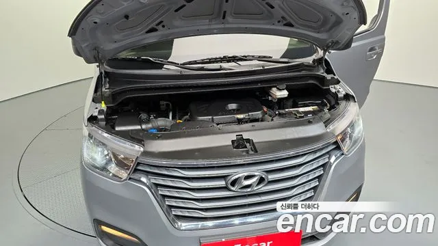 Hyundai The New Grand Starex id 2219312 из Кореи 16