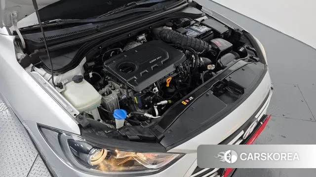 Hyundai Avante AD id 3375274 из Кореи 16