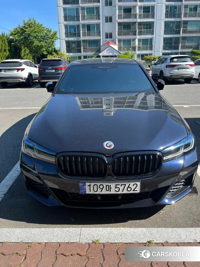 BMW 5 Series (G30) 2023 Черный из Кореи, фото 6