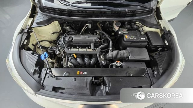 Kia Stonic id 4895103 из Кореи 16