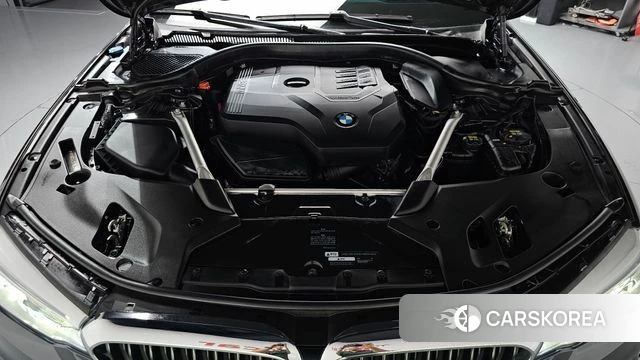 BMW 5 Series (G30) id 4594615 из Кореи 33