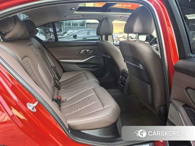 BMW 3 series id 4265568 из Китая 21