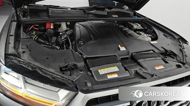 Audi Q7 (4M) id 3499552 из Кореи 16