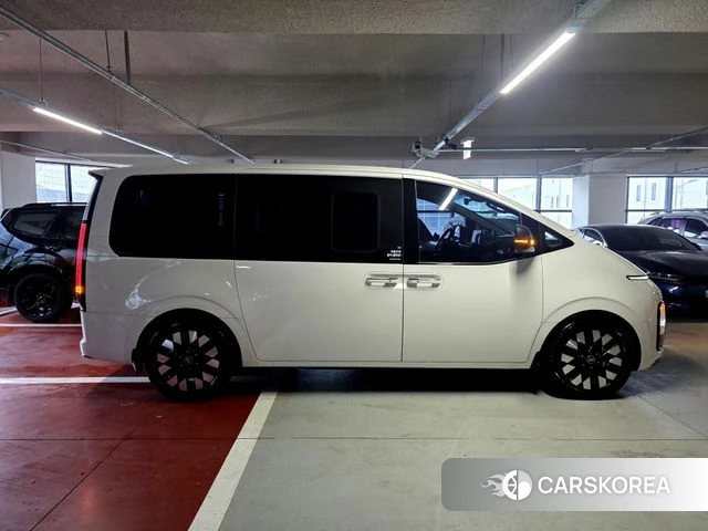 Hyundai Staria id 4354160 из Кореи 16