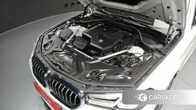 BMW 5 Series (G30) id 4224505 из Кореи 26