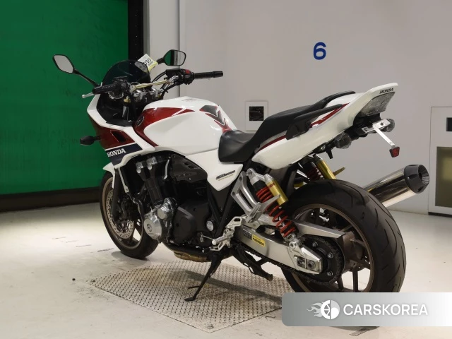 Honda CB1300SF BOLDOR id 4387112 из Японии 6