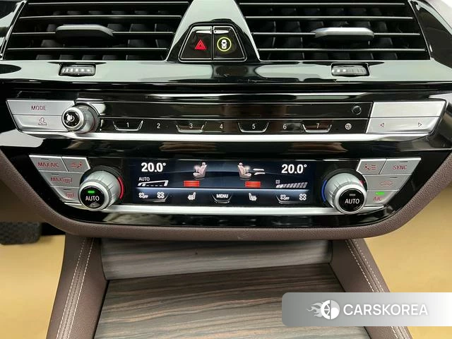 BMW 5 series id 4257268 из Китая 26