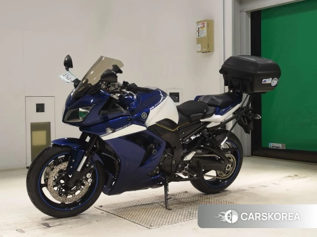 Проданный Yamaha FZ1 FEATHER GT 2011 из Японии, фото 3