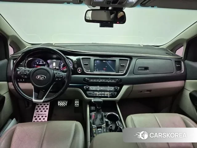 Kia The New Carnival id 3526409 из Кореи 16