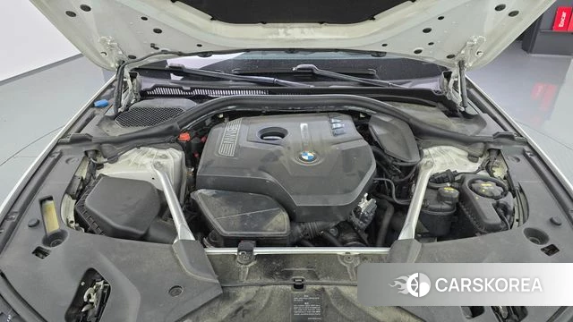 BMW 5 Series (G30) id 4642843 из Кореи 16