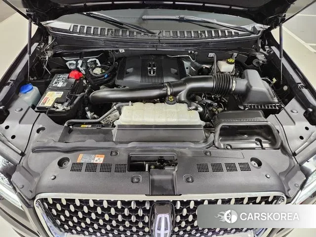 Lincoln Navigator 4th generation id 3383448 из Кореи 16