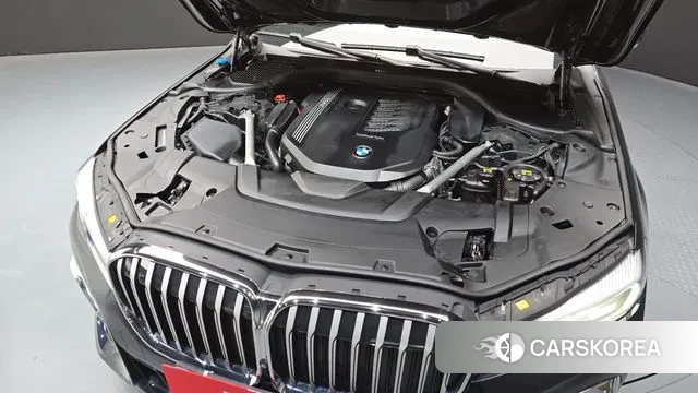 BMW 7 Series (G11) id 3561918 из Кореи 16